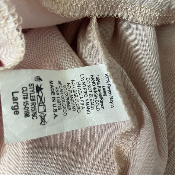 NWT Honey Punch Red White Paisley Halter Open Back Romper - Picture 10 of 10